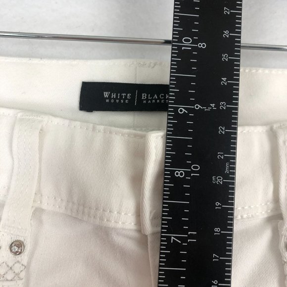 White House Black Market Women's Size 6 White Crop Leg Embroidered Stretch Jeans - Picture 7 of 12